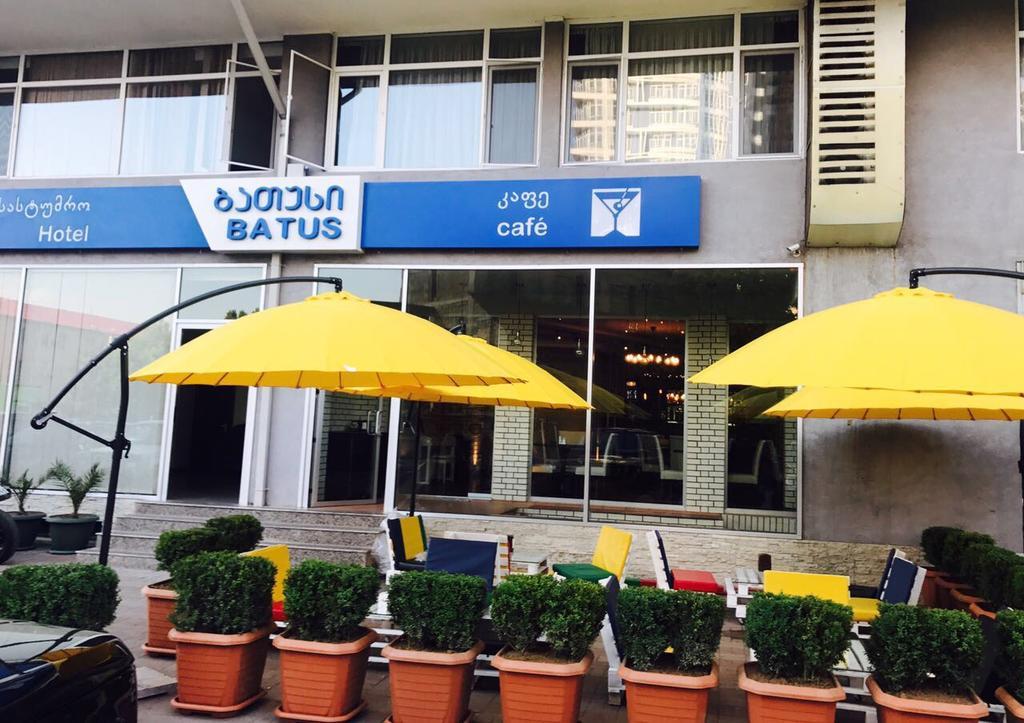 Hotel & Cafe Batus Batumi Exterior foto