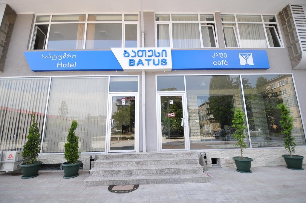 Hotel & Cafe Batus Batumi Exterior foto